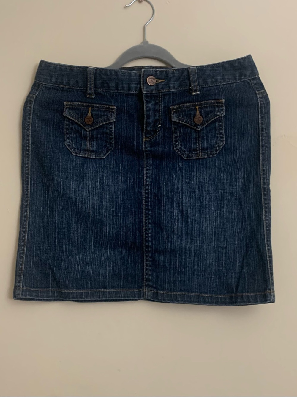 Classic Dark Blue Denim Skirt - Women's Size 4